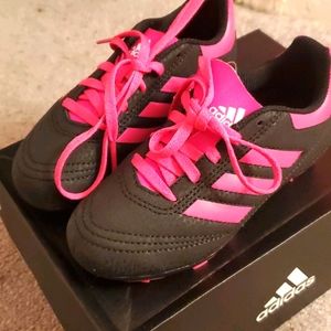Kids Cleats